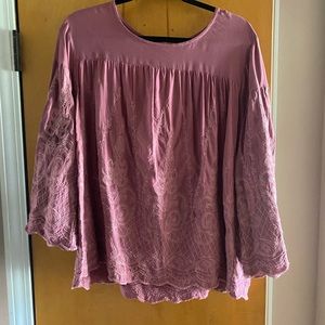Women’s Blouse